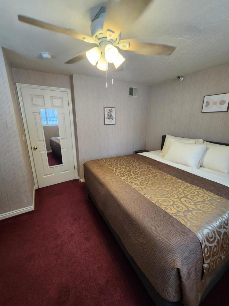 Deluxe Family Suite interior
